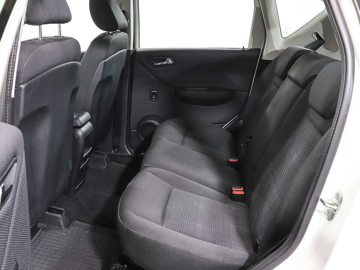 Купить Mercedes-Benz A-Класс 180, 2009, 114 132 км, фото №10