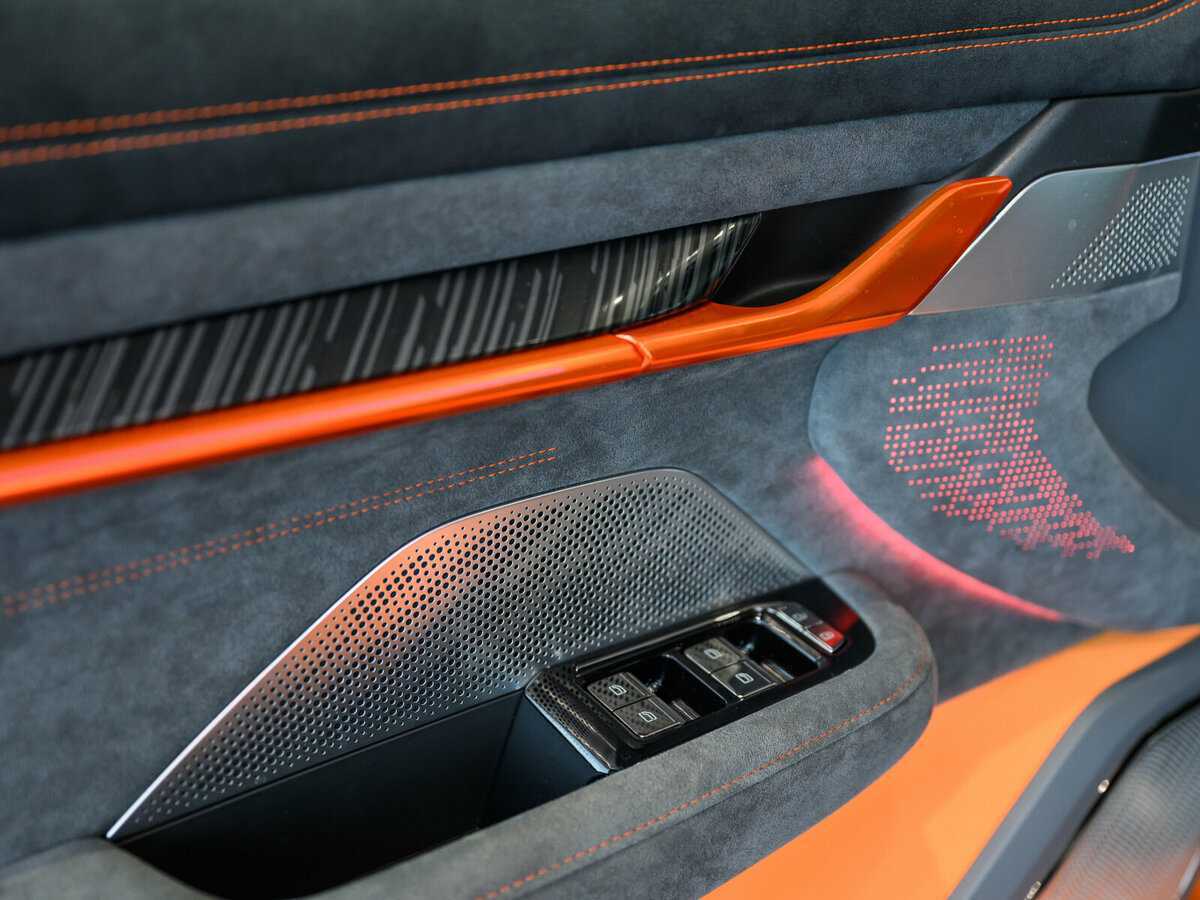 Купить Zeekr 001 100 kWh, 2023, 9 км, фото №38