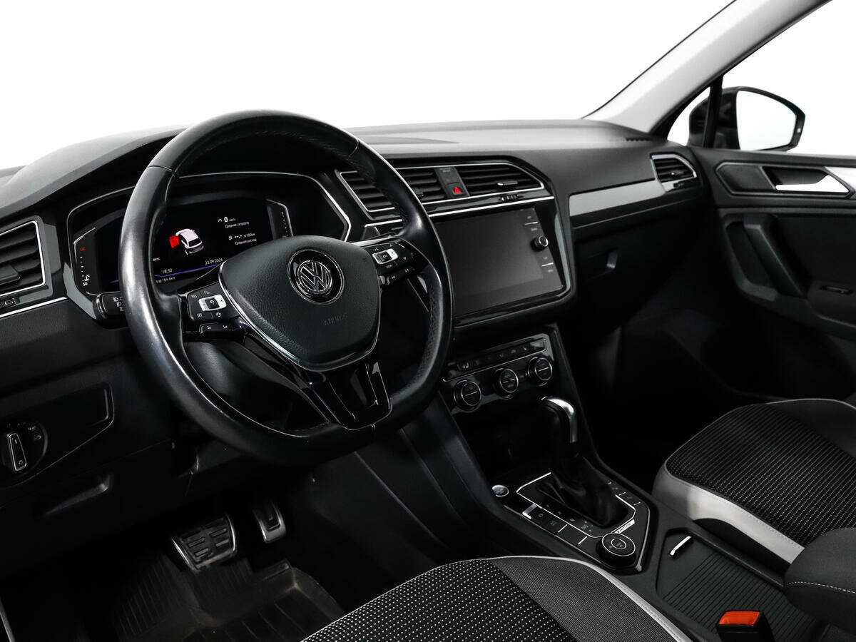 Купить Volkswagen Tiguan, 2019, 87 190 км, фото №9