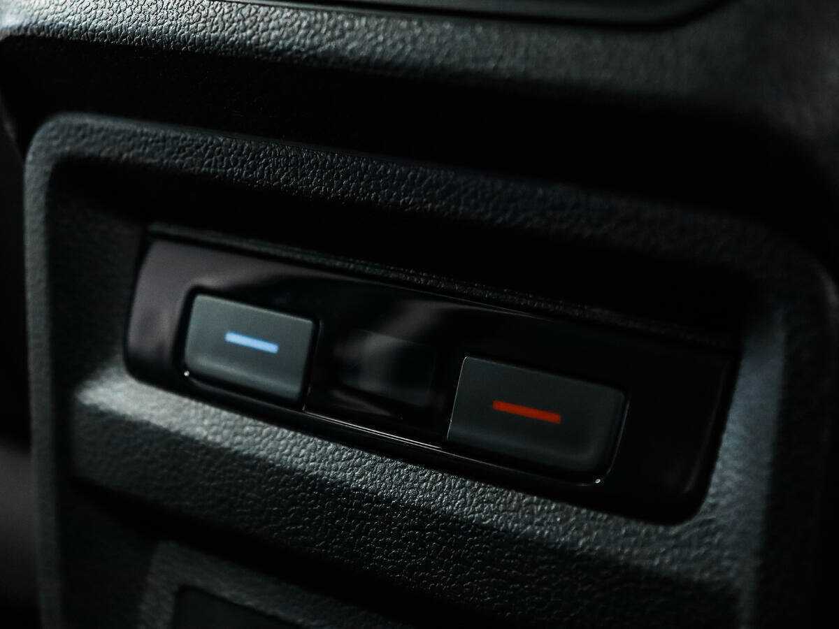 Купить Volkswagen Tiguan, 2019, 87 190 км, фото №12