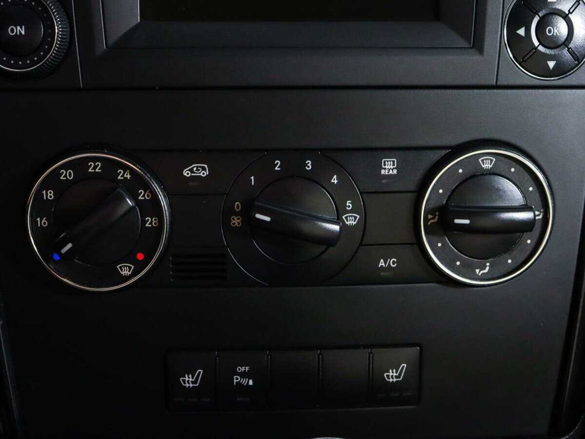 Купить Mercedes-Benz A-Класс 180, 2009, 157 725 км, фото №15