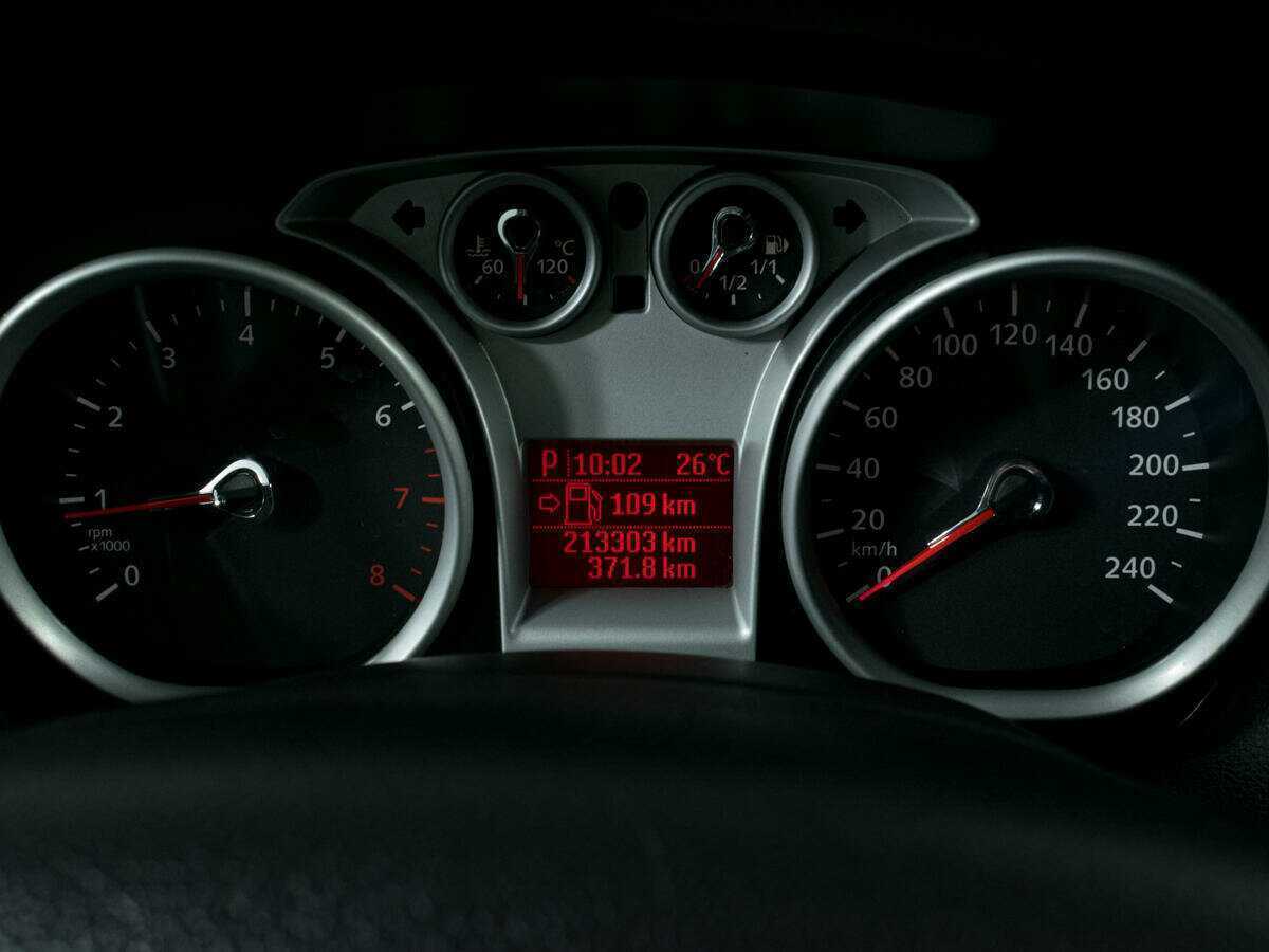 Купить Ford Focus, 2010, 213 299 км, фото №12