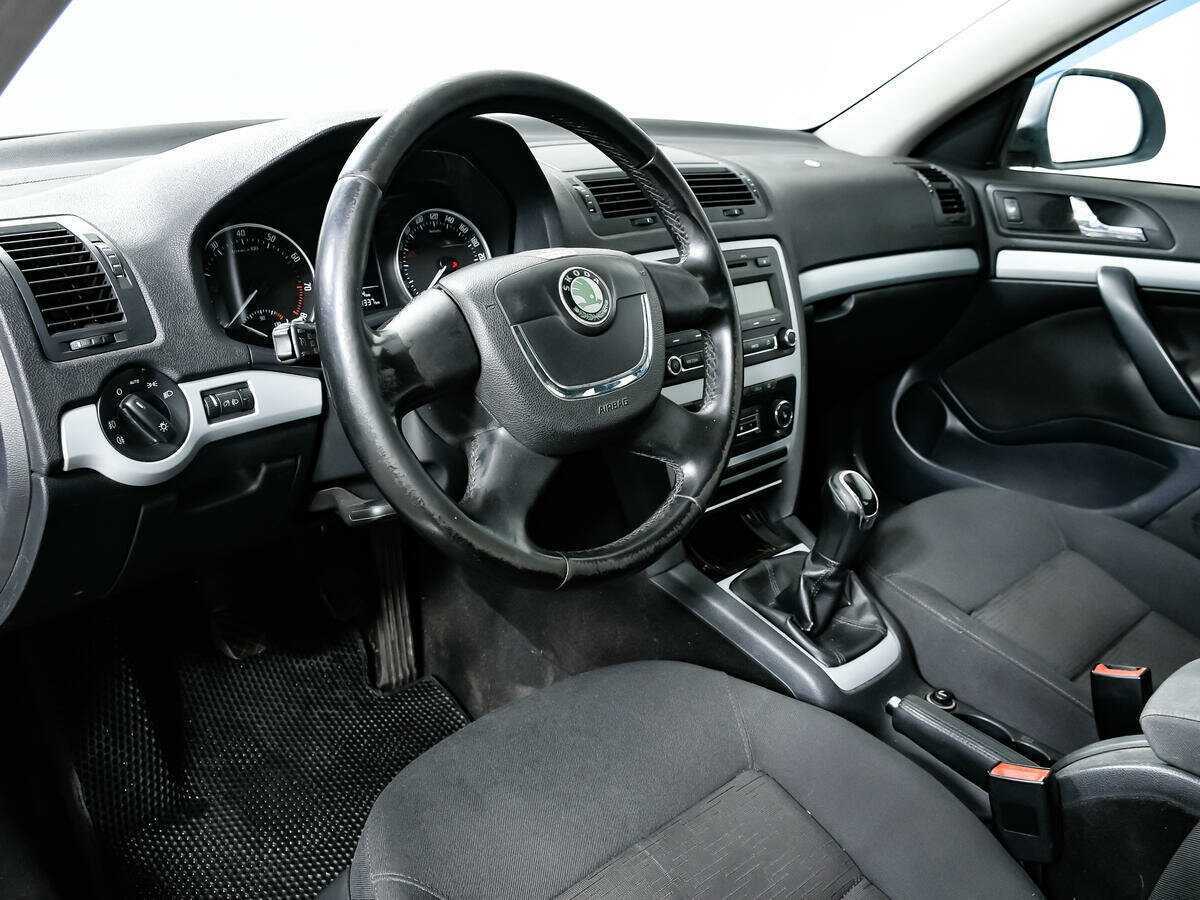 Купить Skoda Octavia, 2011, 174 335 км, фото №13