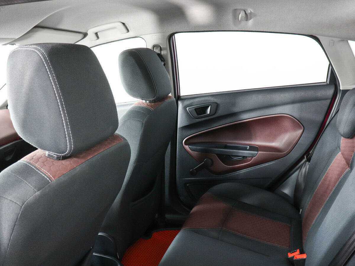 Купить Ford Fiesta, 2010, 130 645 км, фото №8