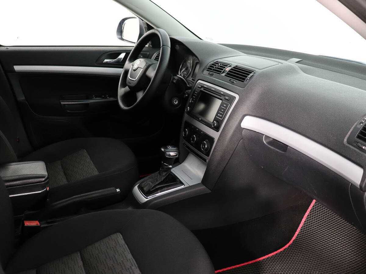 Купить Skoda Octavia DSG7, 2011, 151 576 км, фото №9