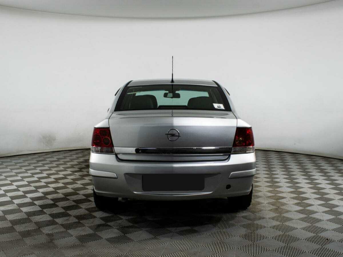 Купить Opel Astra, 2010, 127 186 км, фото №6