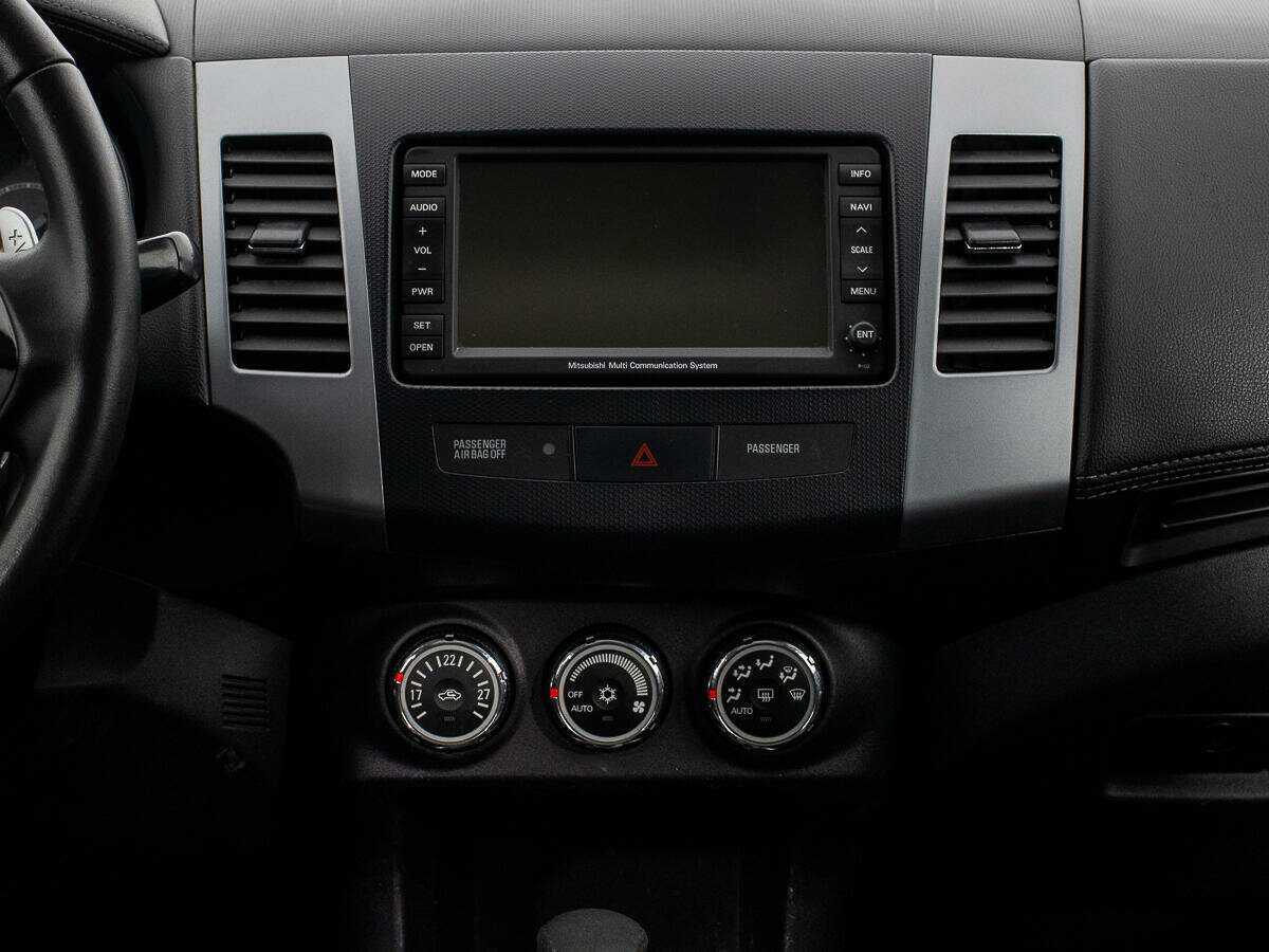 Купить Mitsubishi Outlander, 2010, 232 419 км, фото №17