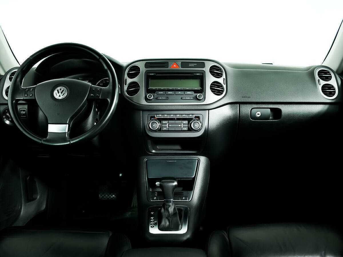 Купить Volkswagen Tiguan, 2010, 202 940 км, фото №9