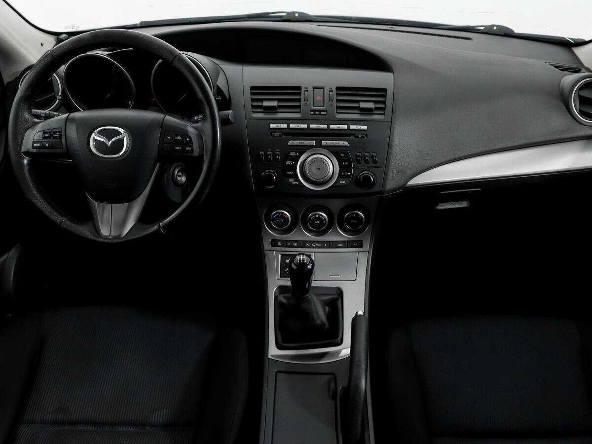 Купить Mazda 3, 2010, 302 599 км, фото №11