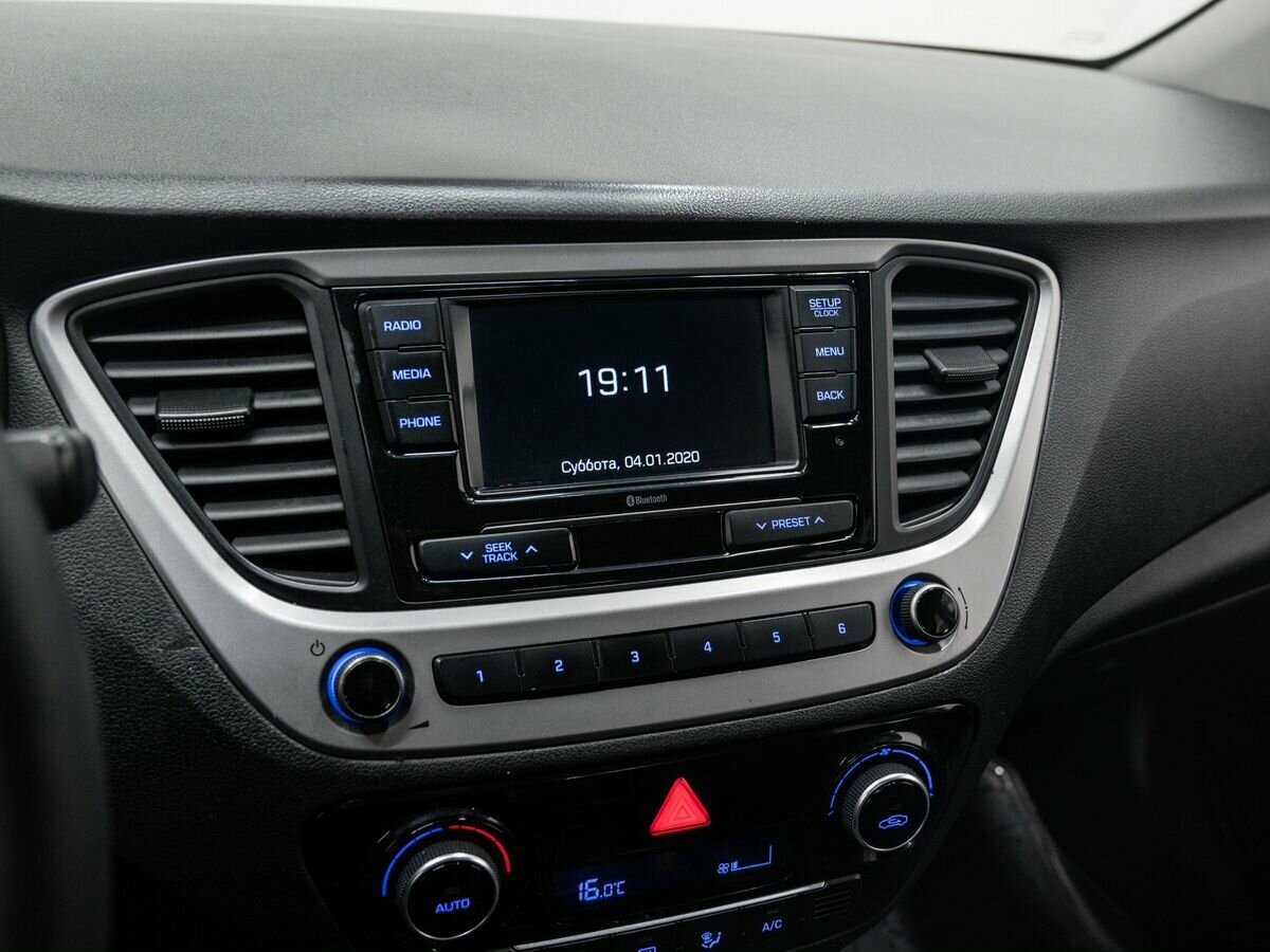 Купить Hyundai Solaris, 2018, 85 000 км, фото №20