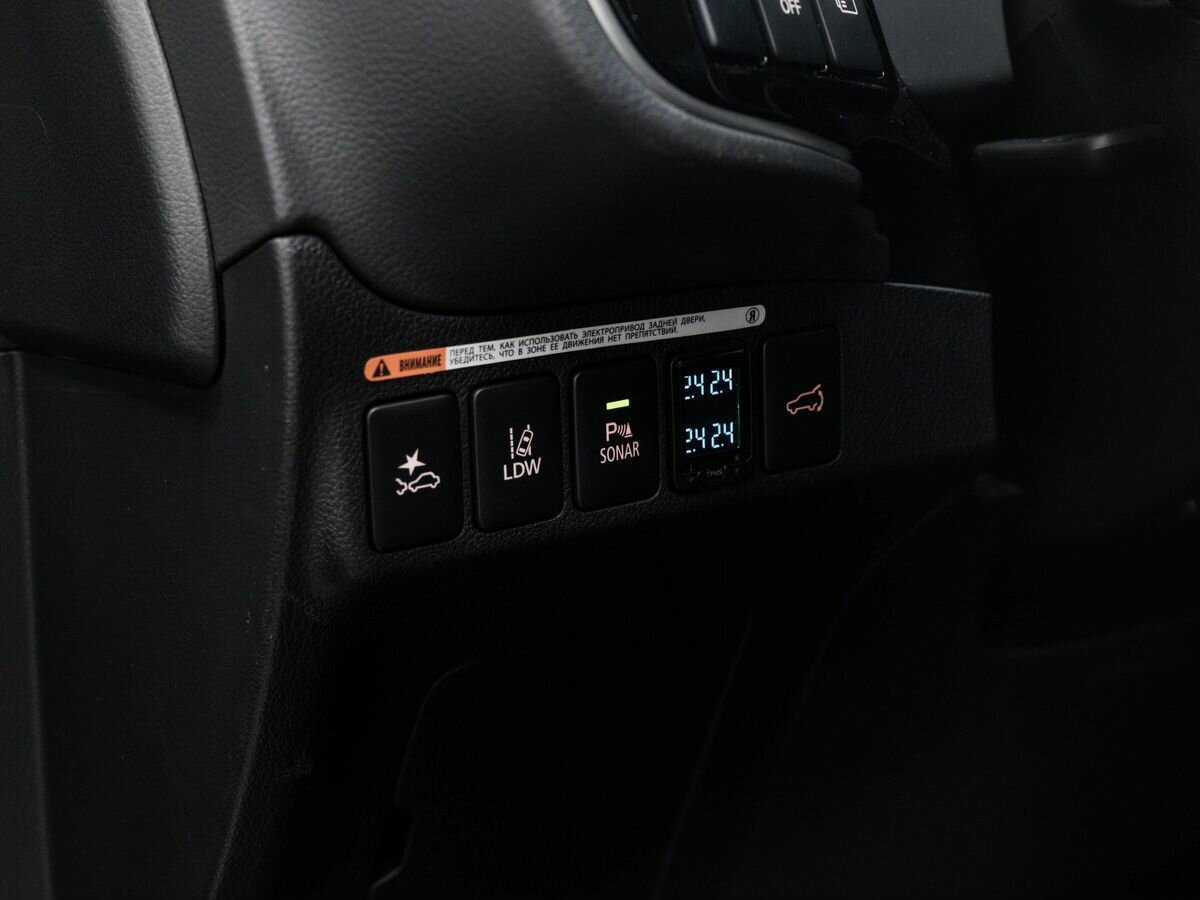 Купить Mitsubishi Outlander, 2018, 70 020 км, фото №17