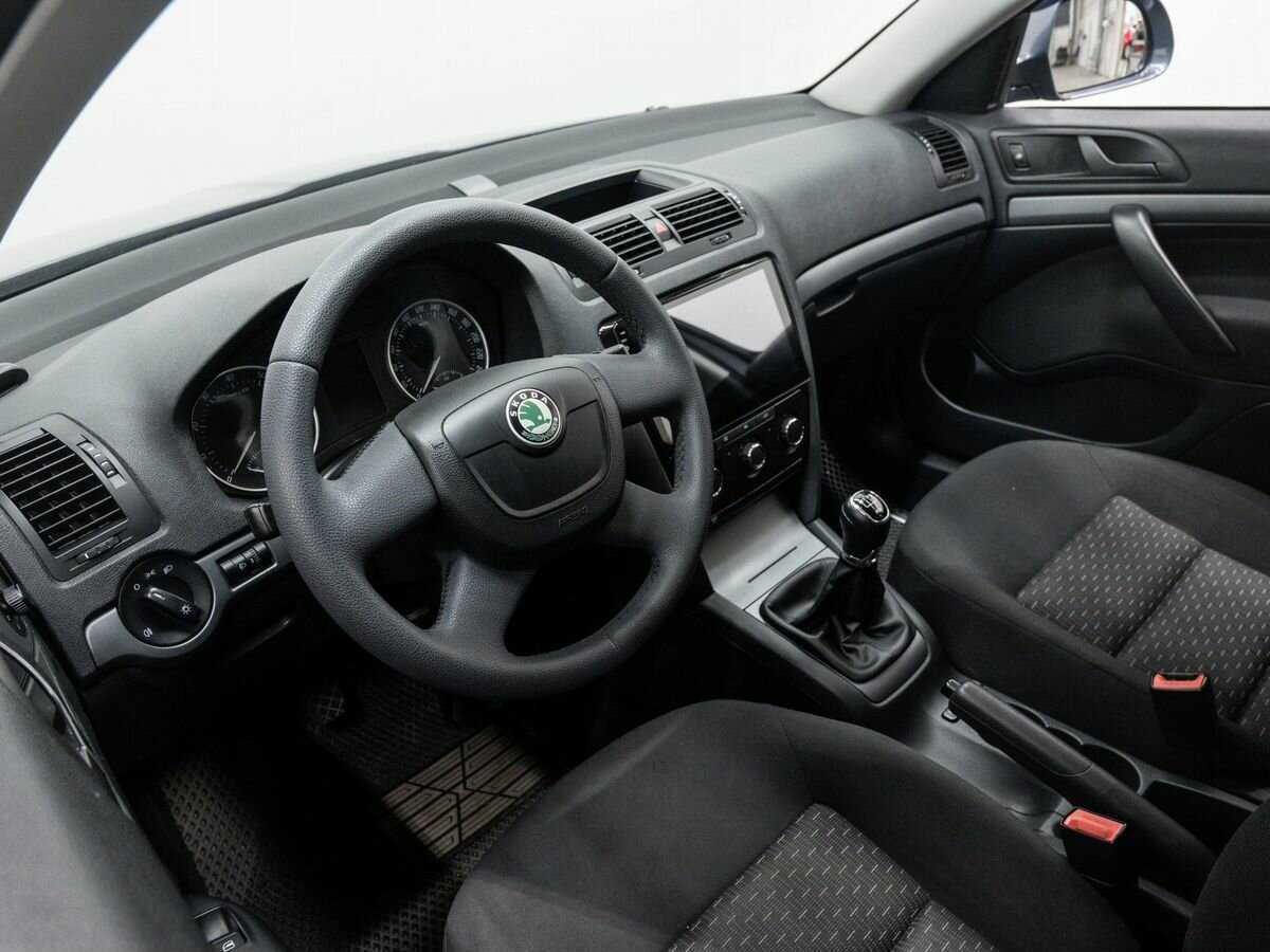 Купить Skoda Octavia, 2011, 190 000 км, фото №14