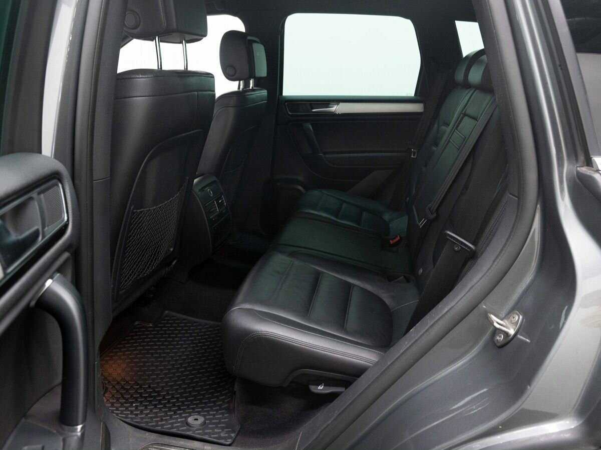 Купить Volkswagen Touareg, 2017, 225 622 км, фото №9
