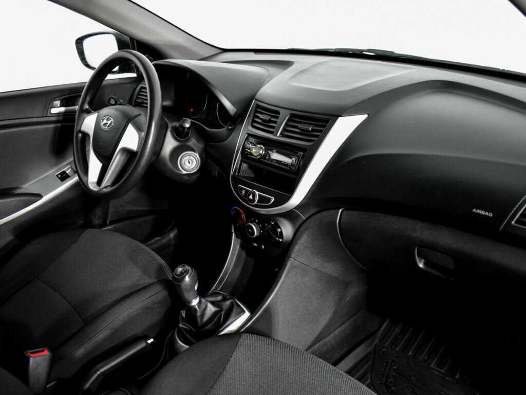 Купить Hyundai Solaris, 2011, 144 082 км, фото №11