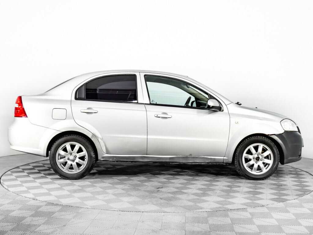 Купить Chevrolet Aveo, 2010, 195 206 км, фото №4