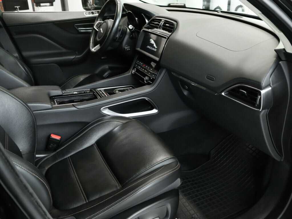 Купить Jaguar F-Pace, 2020, 61 535 км, фото №7