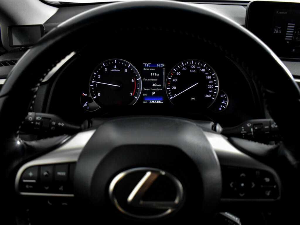 Купить Lexus RX 200t, 2016, 220 360 км, фото №19