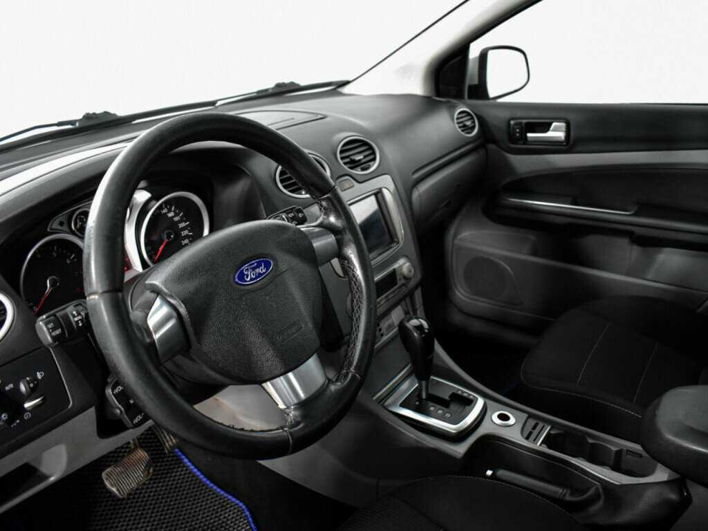 Купить Ford Focus, 2010, 215 784 км, фото №9