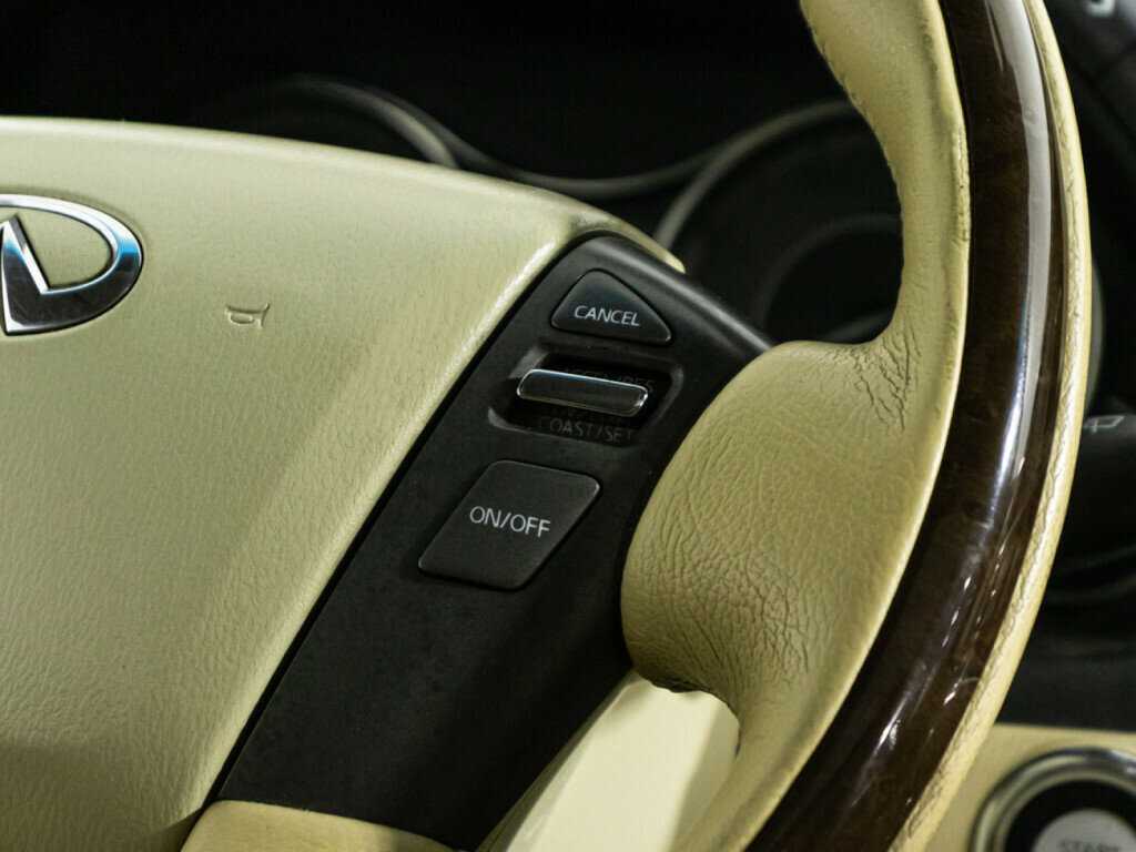 Купить Infiniti QX80, 2013, 240 430 км, фото №23