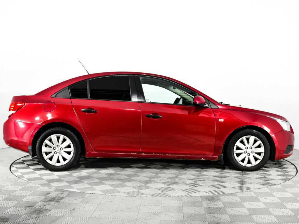 Купить Chevrolet Cruze, 2011, 314 242 км, фото №4
