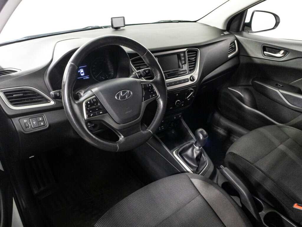 Купить Hyundai Solaris, 2017, 111 142 км, фото №11