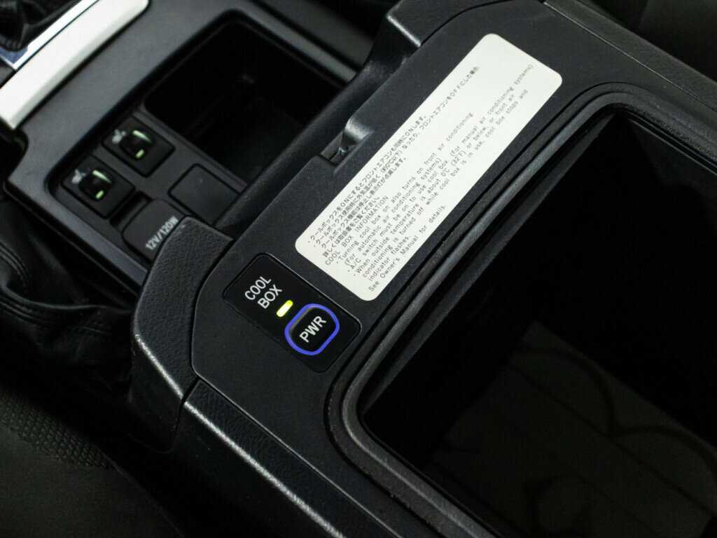 Купить Toyota Land Cruiser Prado, 2011, 125 265 км, фото №19