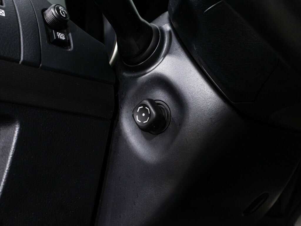 Купить Toyota Land Cruiser Prado, 2011, 125 265 км, фото №21