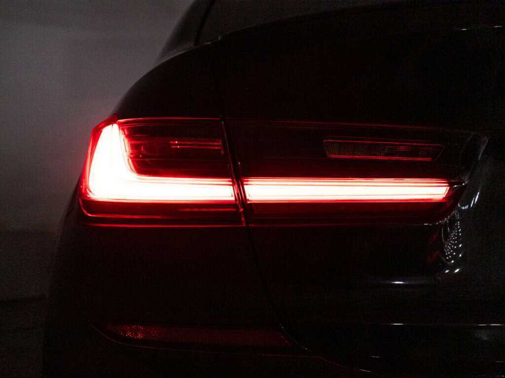 Купить BMW 3 серии 330i, 2019, 86 585 км, фото №27