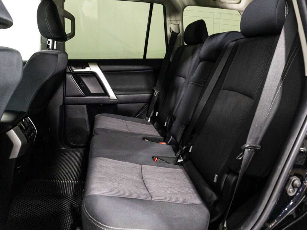 Купить Toyota Land Cruiser Prado, 2018, 149 869 км, фото №10