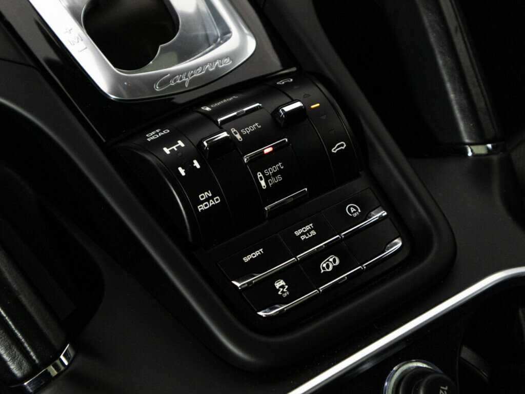 Купить Porsche Cayenne GTS, 2015, 109 525 км, фото №21