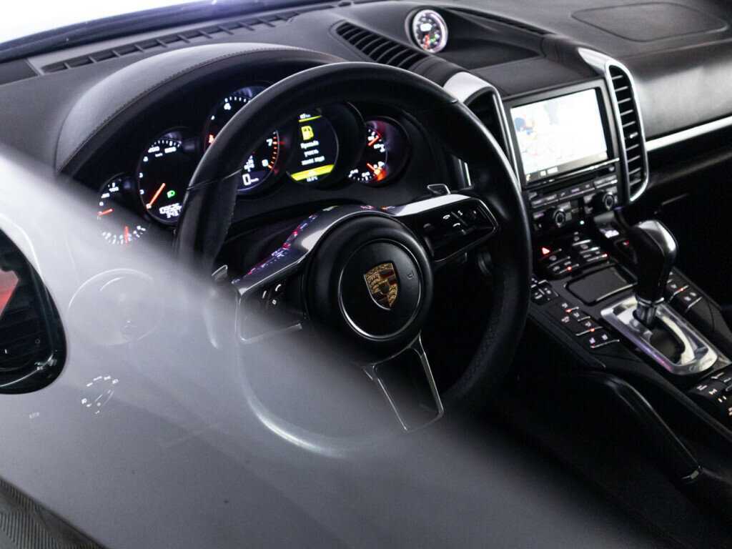 Купить Porsche Cayenne GTS, 2015, 109 525 км, фото №37