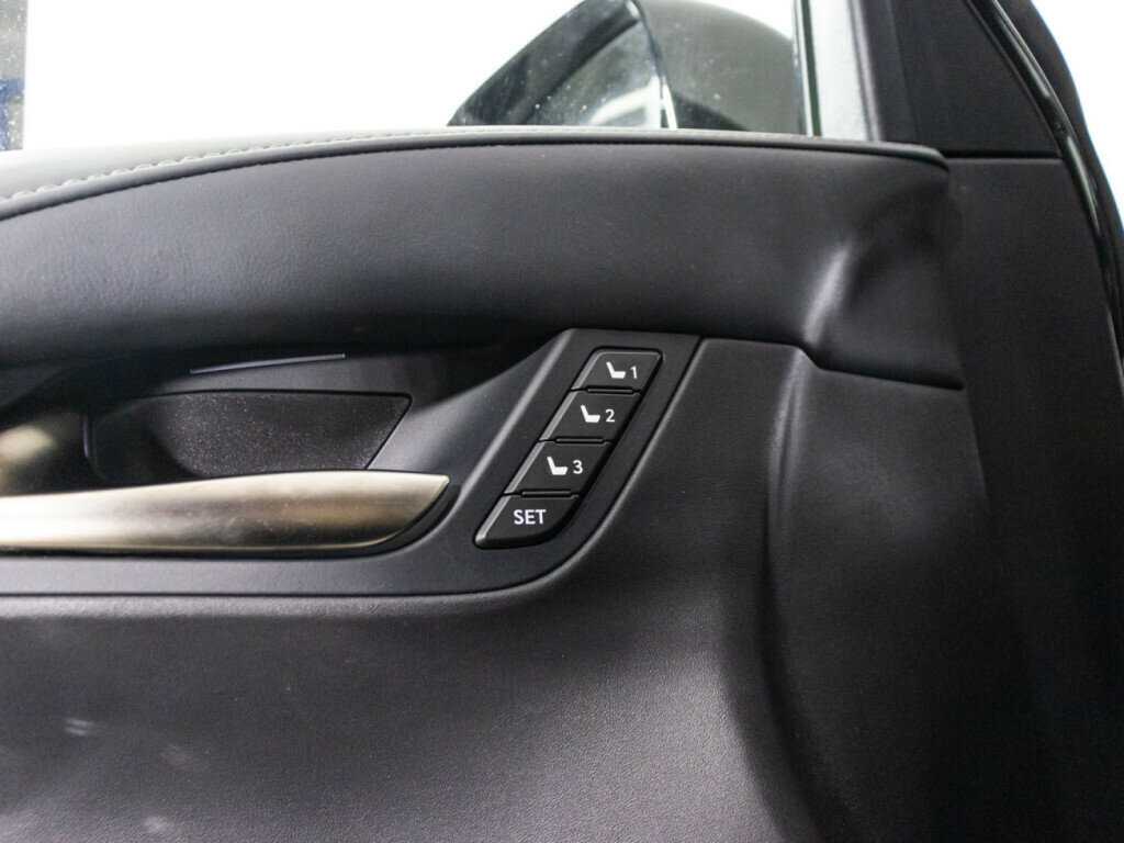 Купить Lexus LX 450d, 2017, 89 469 км, фото №25