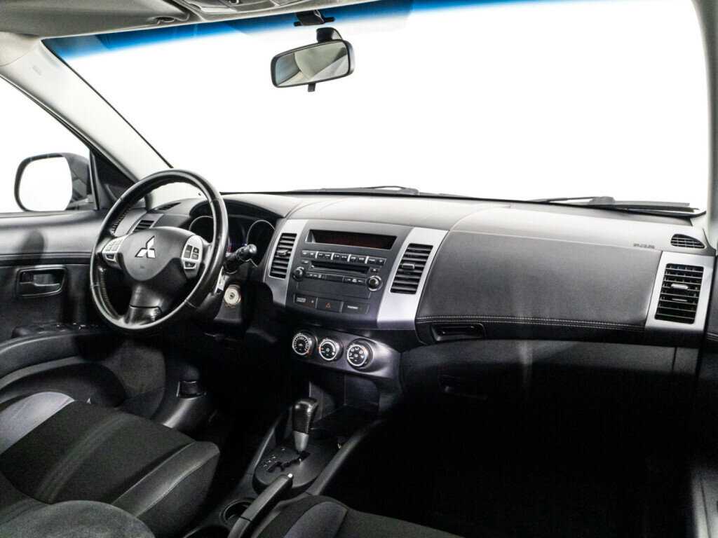 Купить Mitsubishi Outlander, 2011, 108 252 км, фото №9