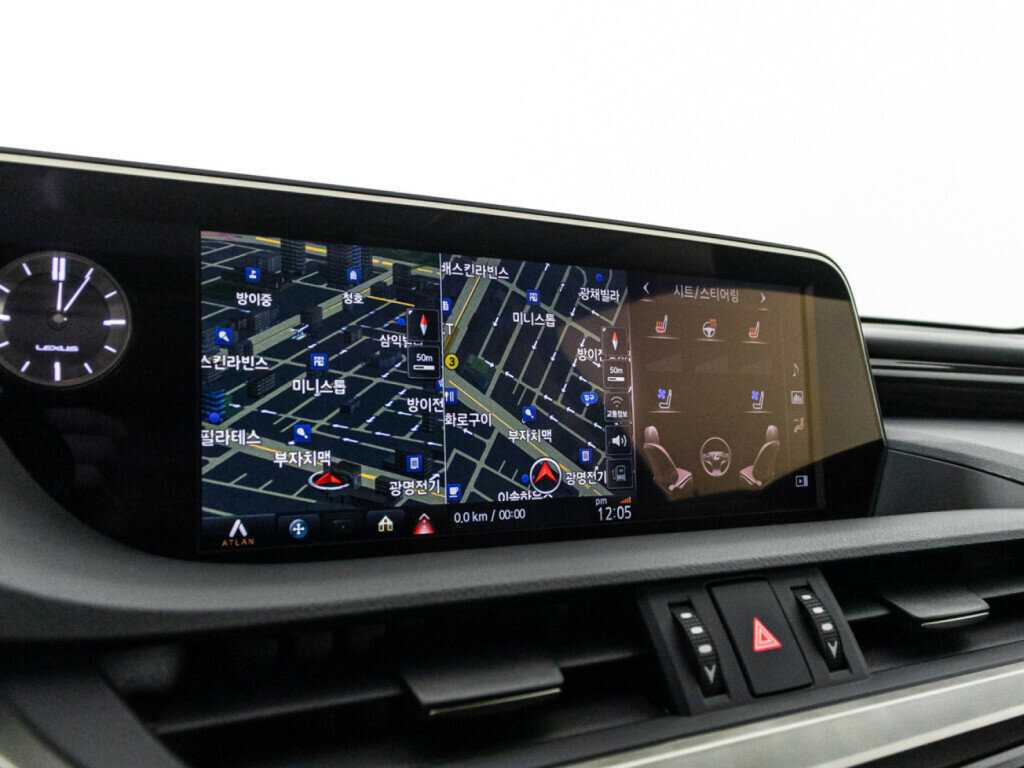 Купить Lexus ES 300h, 2020, 35 034 км, фото №17