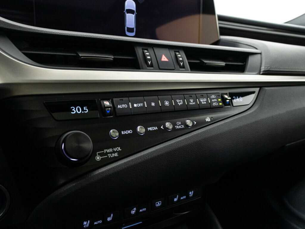 Купить Lexus ES 300h, 2020, 35 034 км, фото №19