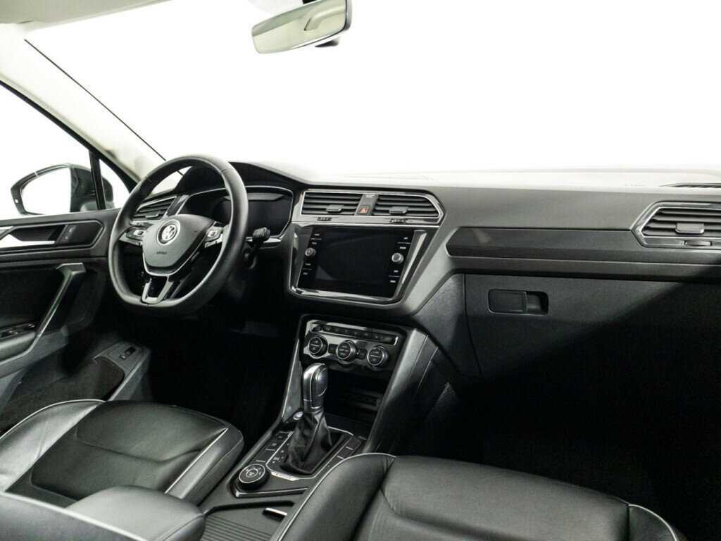 Купить Volkswagen Tiguan, 2018, 134 830 км, фото №9