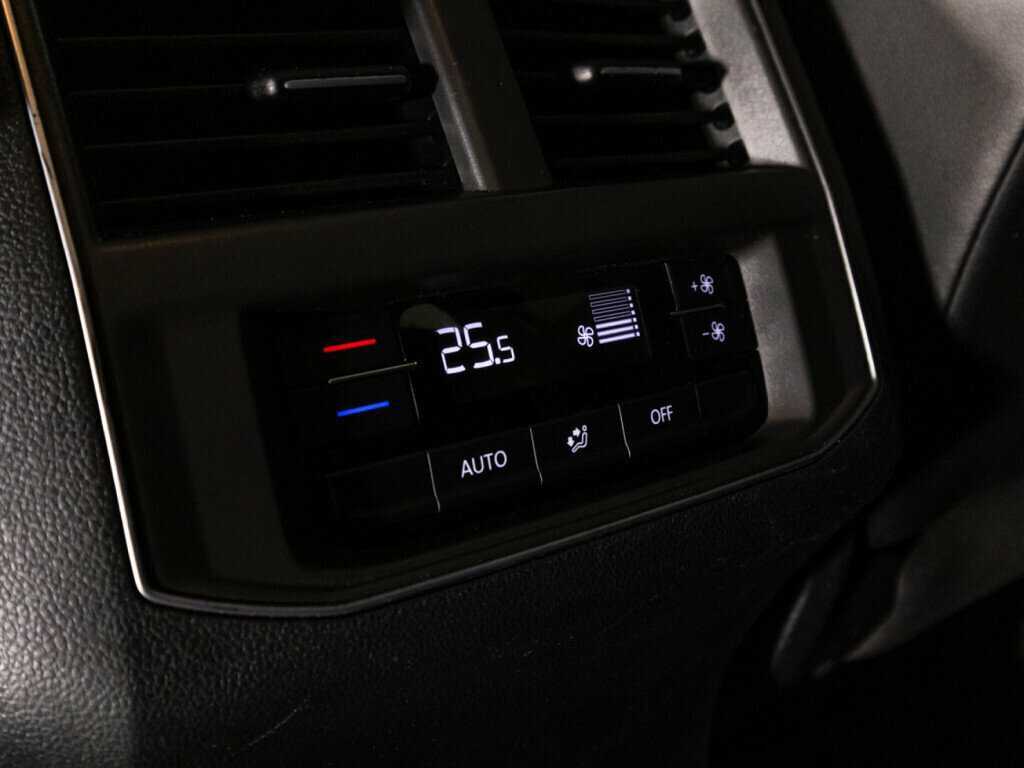 Купить Volkswagen Teramont, 2019, 121 000 км, фото №19