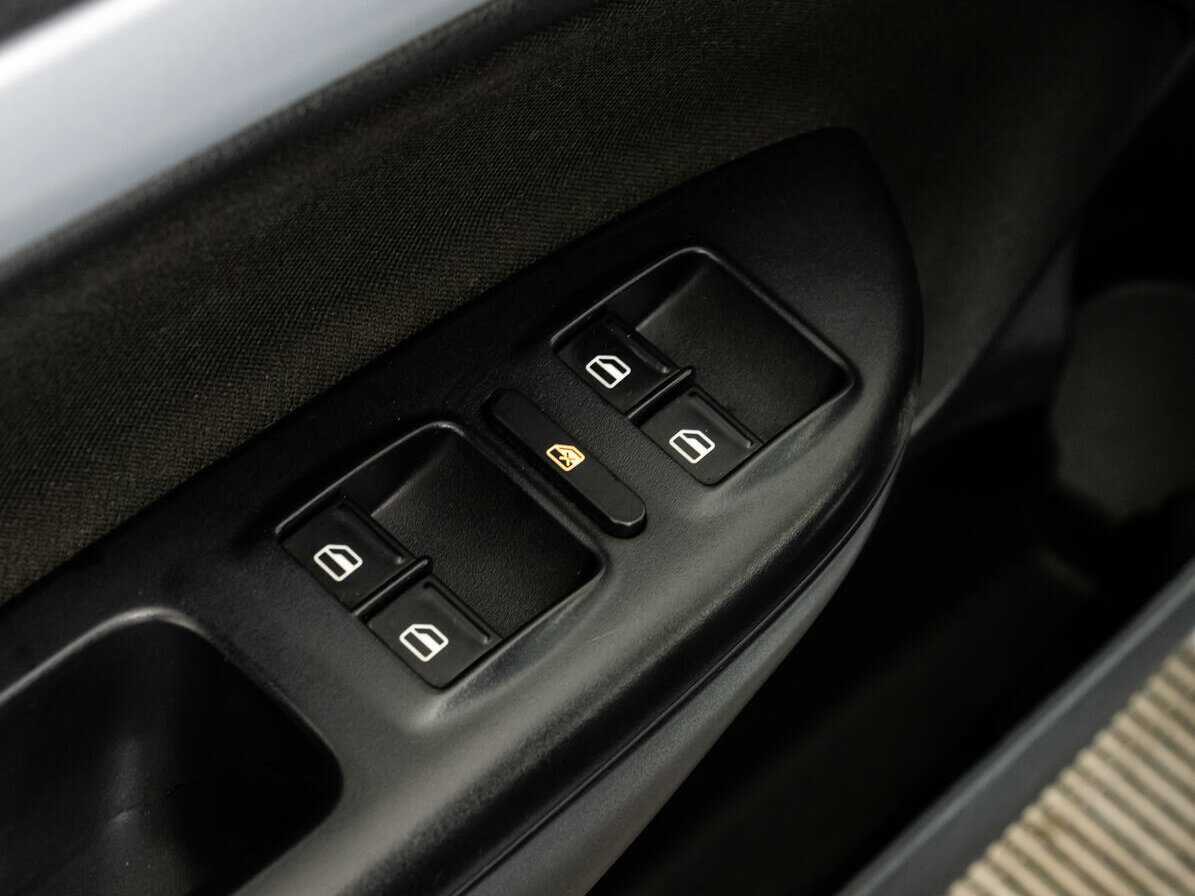 Купить Skoda Octavia, 2010, 251 450 км, фото №12