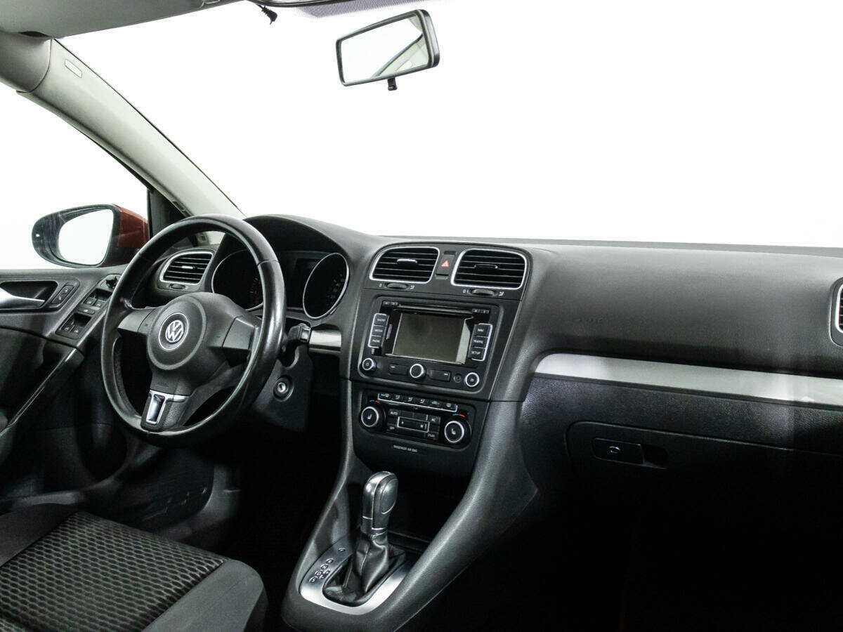 Купить Volkswagen Golf, 2011, 155 797 км, фото №9