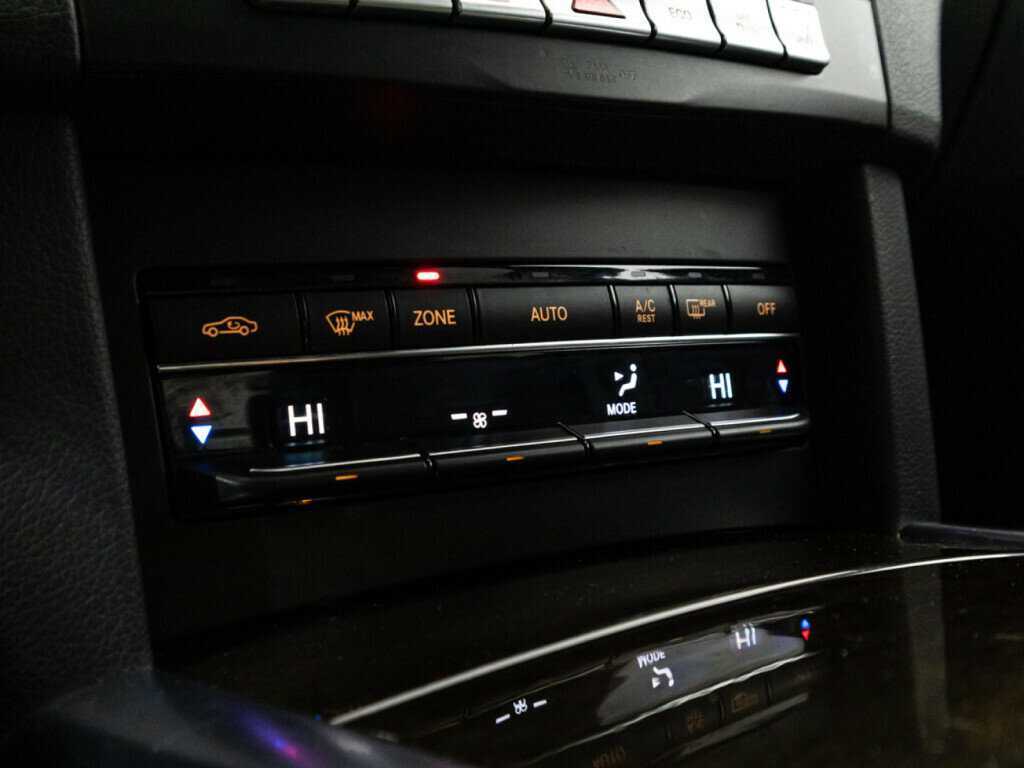 Купить Mercedes-Benz E-Класс 200, 2014, 81 053 км, фото №12