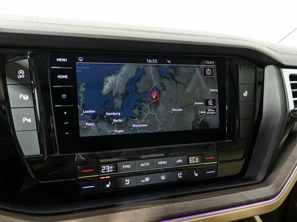 Купить Volkswagen Touareg, 2020, 92 975 км, фото №17