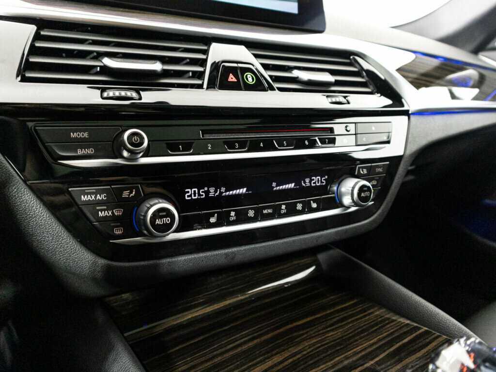 Купить BMW 5 серии 530i, 2019, 64 495 км, фото №18