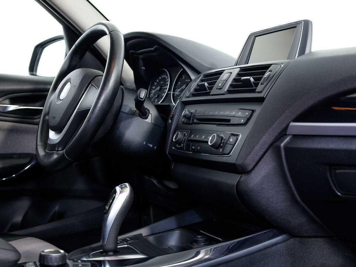 Купить BMW 1 серии 118i, 2011, 138 920 км, фото №11