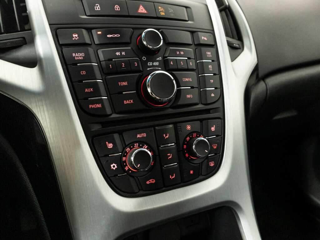 Купить Opel Astra GTC, 2011, 122 941 км, фото №15