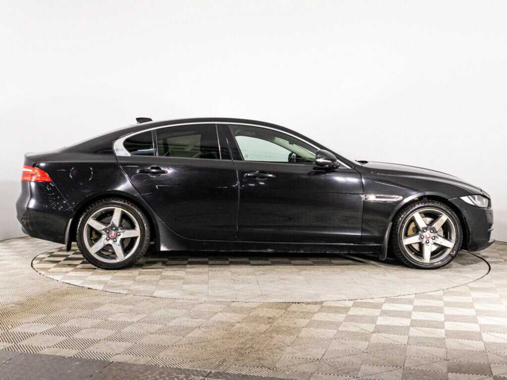 Купить Jaguar XE, 2017, 90 423 км, фото №4