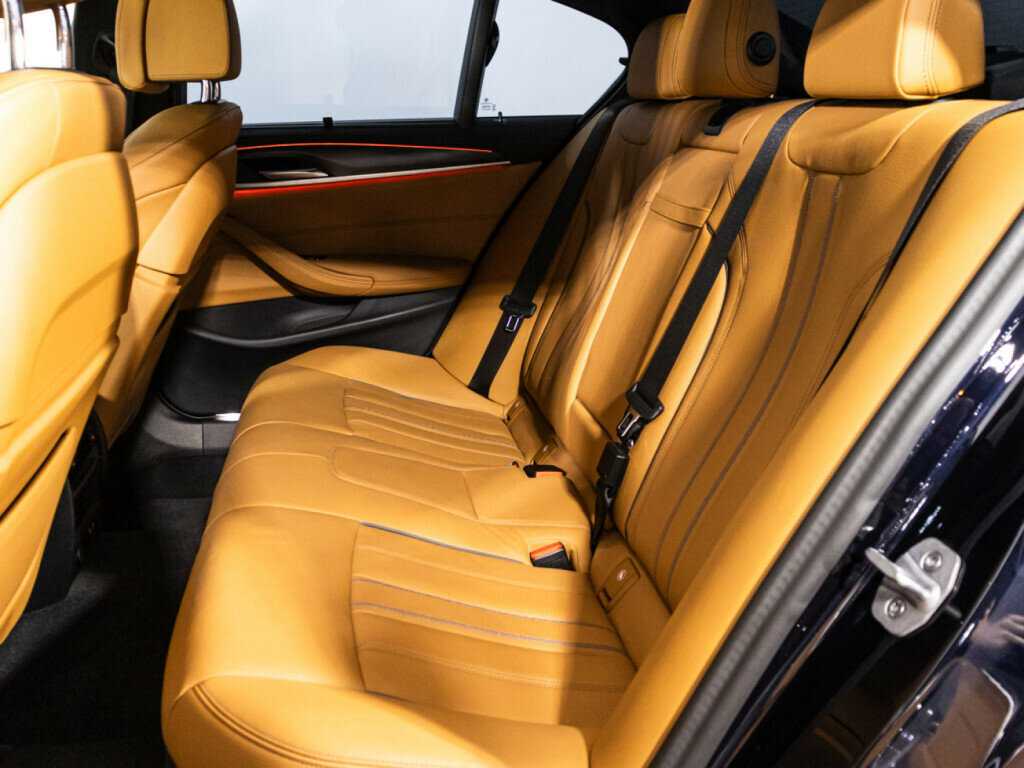 Купить BMW 5 серии 520i, 2023, 11 939 км, фото №10