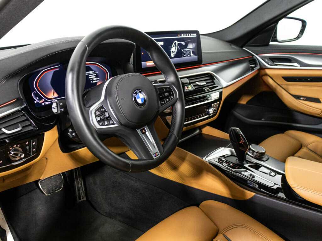 Купить BMW 5 серии 520i, 2023, 11 939 км, фото №11