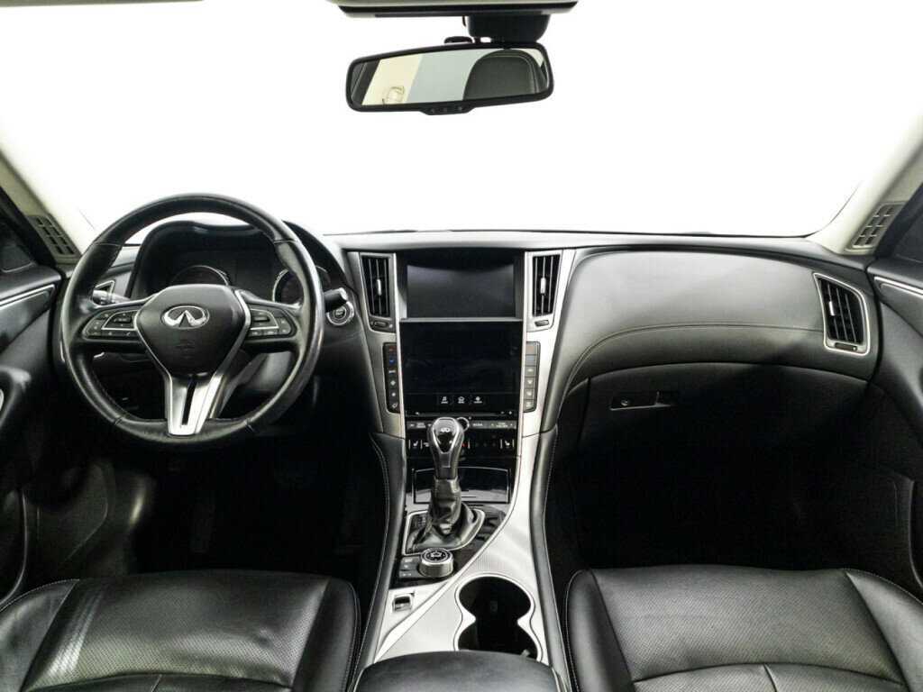 Купить Infiniti Q50, 2017, 116 412 км, фото №13