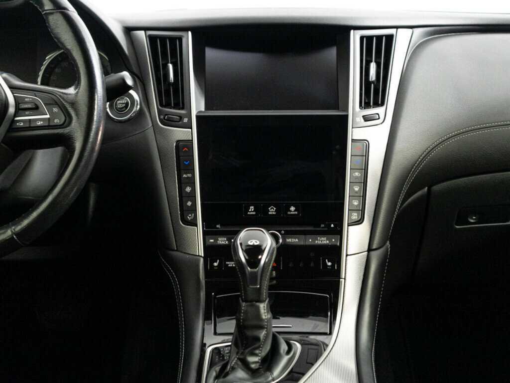Купить Infiniti Q50, 2017, 116 412 км, фото №14