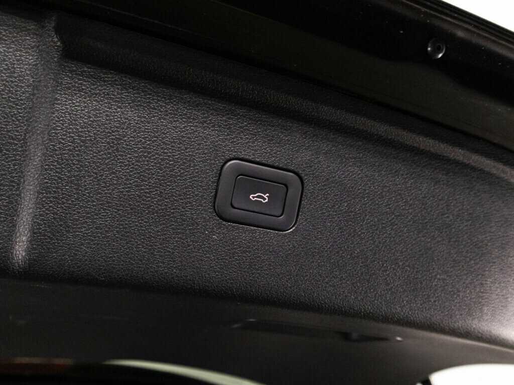 Купить Hongqi HS5, 2024, 9 394 км, фото №16